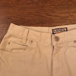 VINTAGE HIGH RISE KHAKI SHORTS